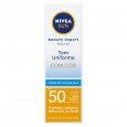 Protetor Solar Nivea Sun FPS50 Beauty Expert com Cor Tom Uniforme 50g